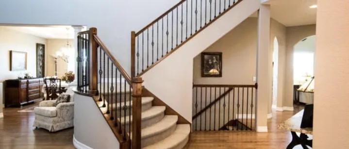 Entry and staircase of 12 Oak St